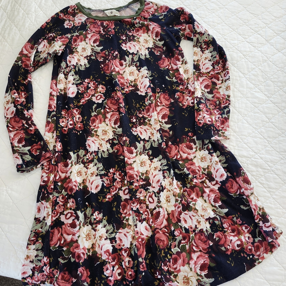 Beautiful Floral Long Sleeve Dress, Made in USA, Size S